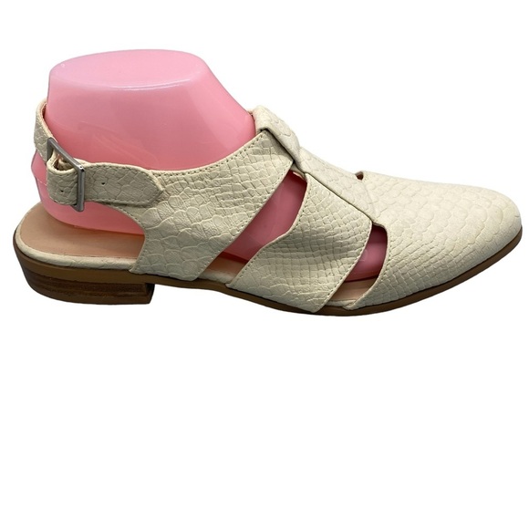 Topshop Odessa Embossed‎ Cutout Closed Toe Sandal Strap Closure Size EU 41 - Picture 4 of 11